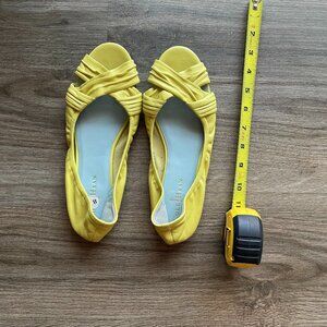 Cole Haan Women's Yellow Leather Open Toe Flats 8.5  $43